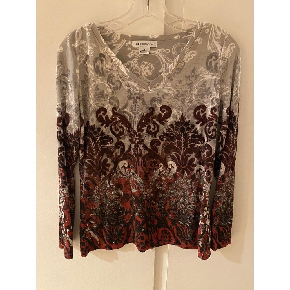 Liz Claiborne Wine /Gray/White Ombre Paisley Floral Pullover V-Neck Top …